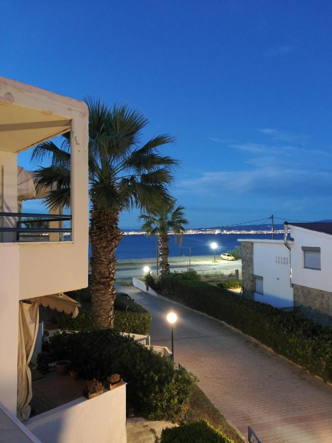 Jani'S Beach House Néoi Epivátai Exterior foto